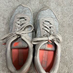 Women’s New Balance 574 Sneakers